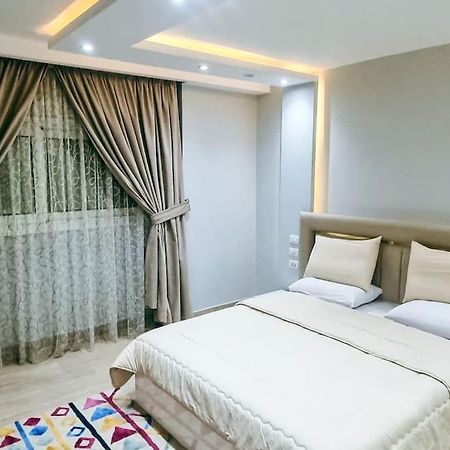 Luxury Vip Apartment Caïro Buitenkant foto