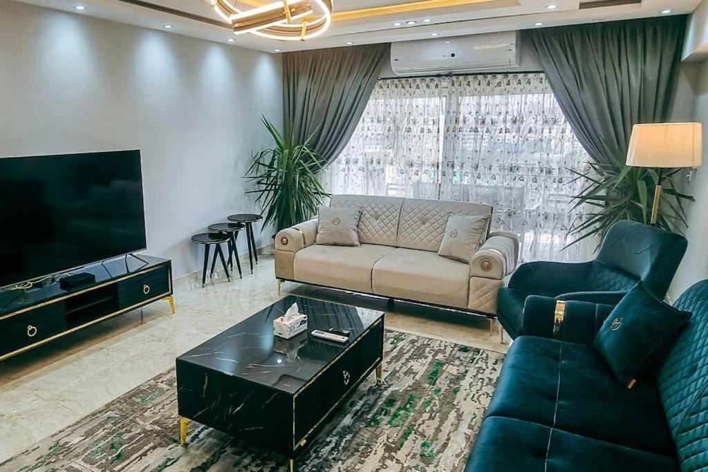 Luxury Vip Apartment Caïro Buitenkant foto